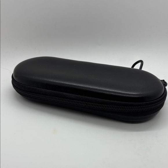 Insulated Cooler Medical Travel Case - Picture 6 of 11